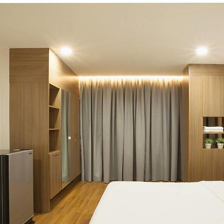 Boone Place Банкок Екстериор снимка